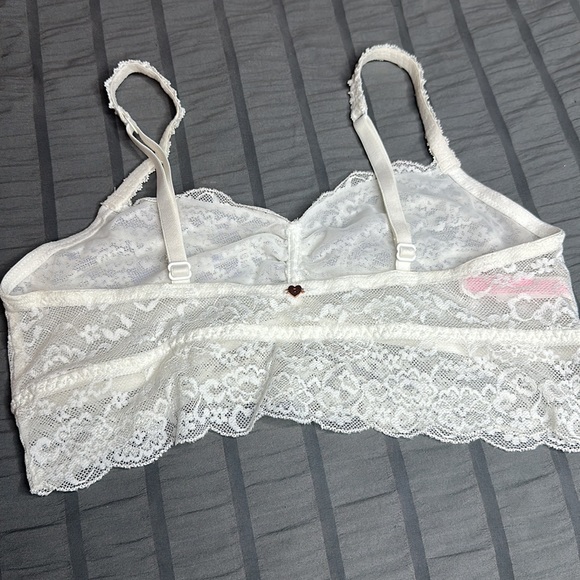 Victoria secret pink rhinestone bralette - Picture 3 of 4